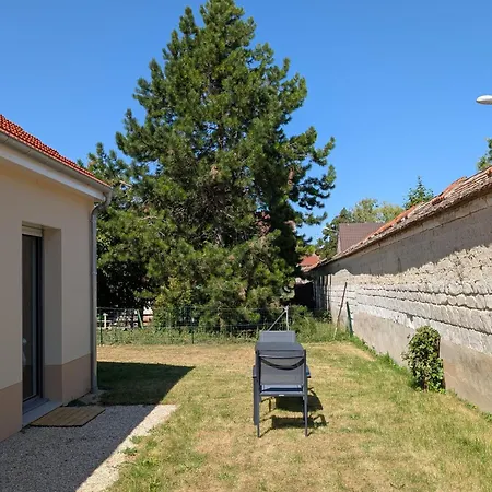 Bed & Breakfast Aux Bulles Colorees D'athis